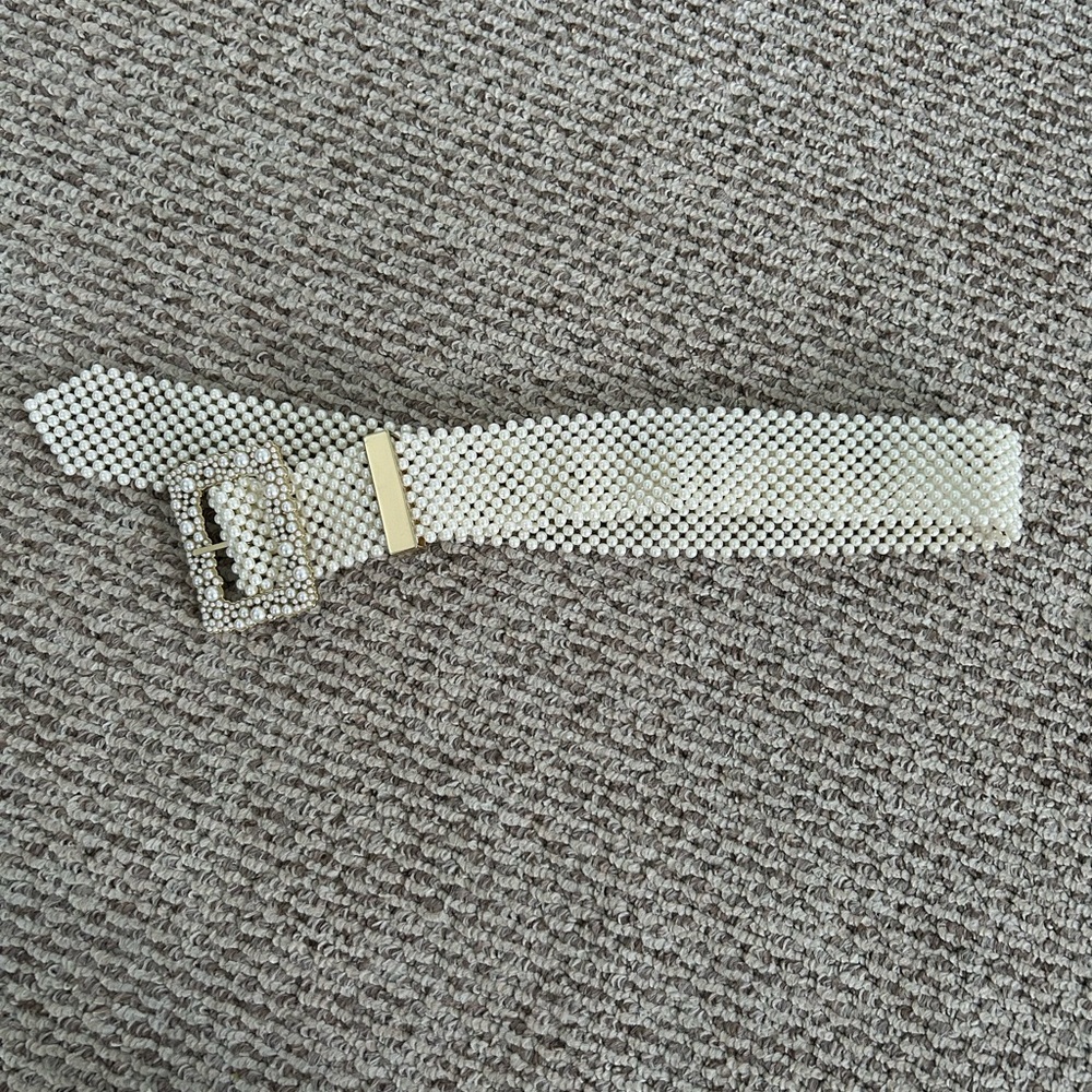 Sparkling Rhinestone Belt with Gold Accents